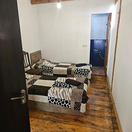 Guesthouse Svanuri Sakhli Ushguli Bagian luar foto