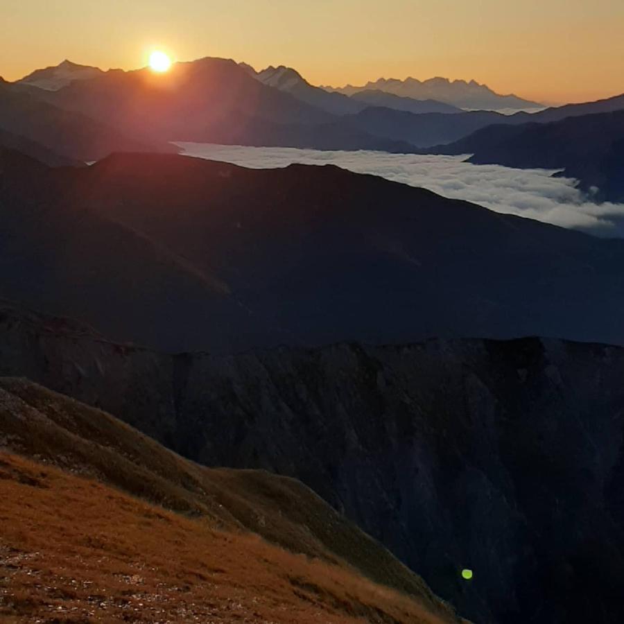 Guesthouse Svanuri Sakhli Ushguli Bagian luar foto