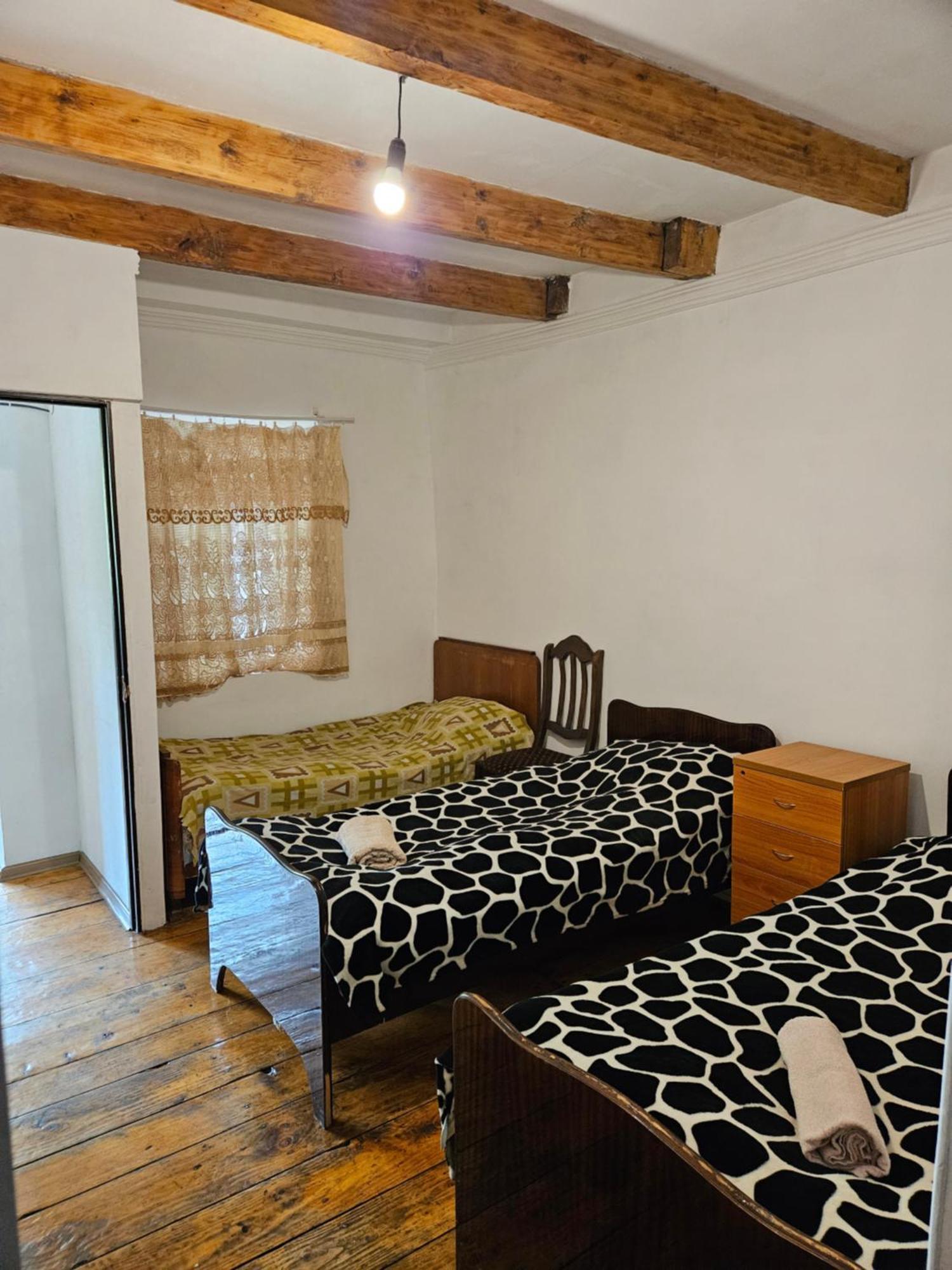 Guesthouse Svanuri Sakhli Ushguli Bagian luar foto
