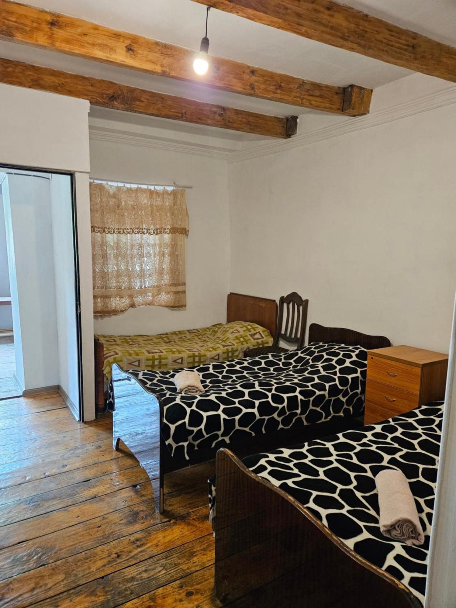 Guesthouse Svanuri Sakhli Ushguli Bagian luar foto
